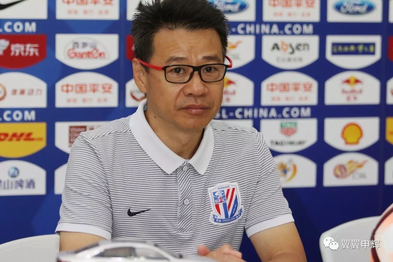 关于让我们一起期待明日比赛的精彩表现！的信息