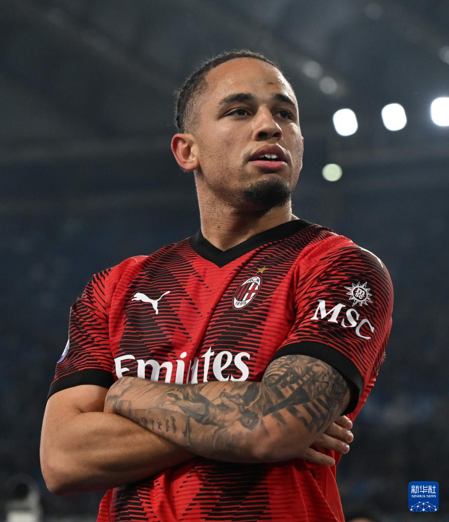 意甲联赛关键战役，AC米兰挑战拉齐奥