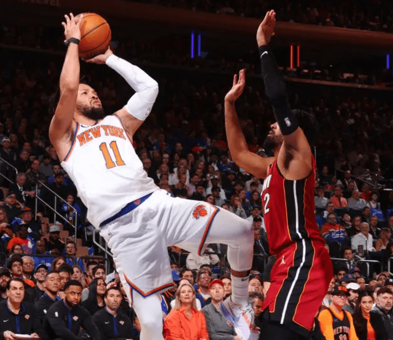 雷恩客场奇迹，成功晋级半决赛