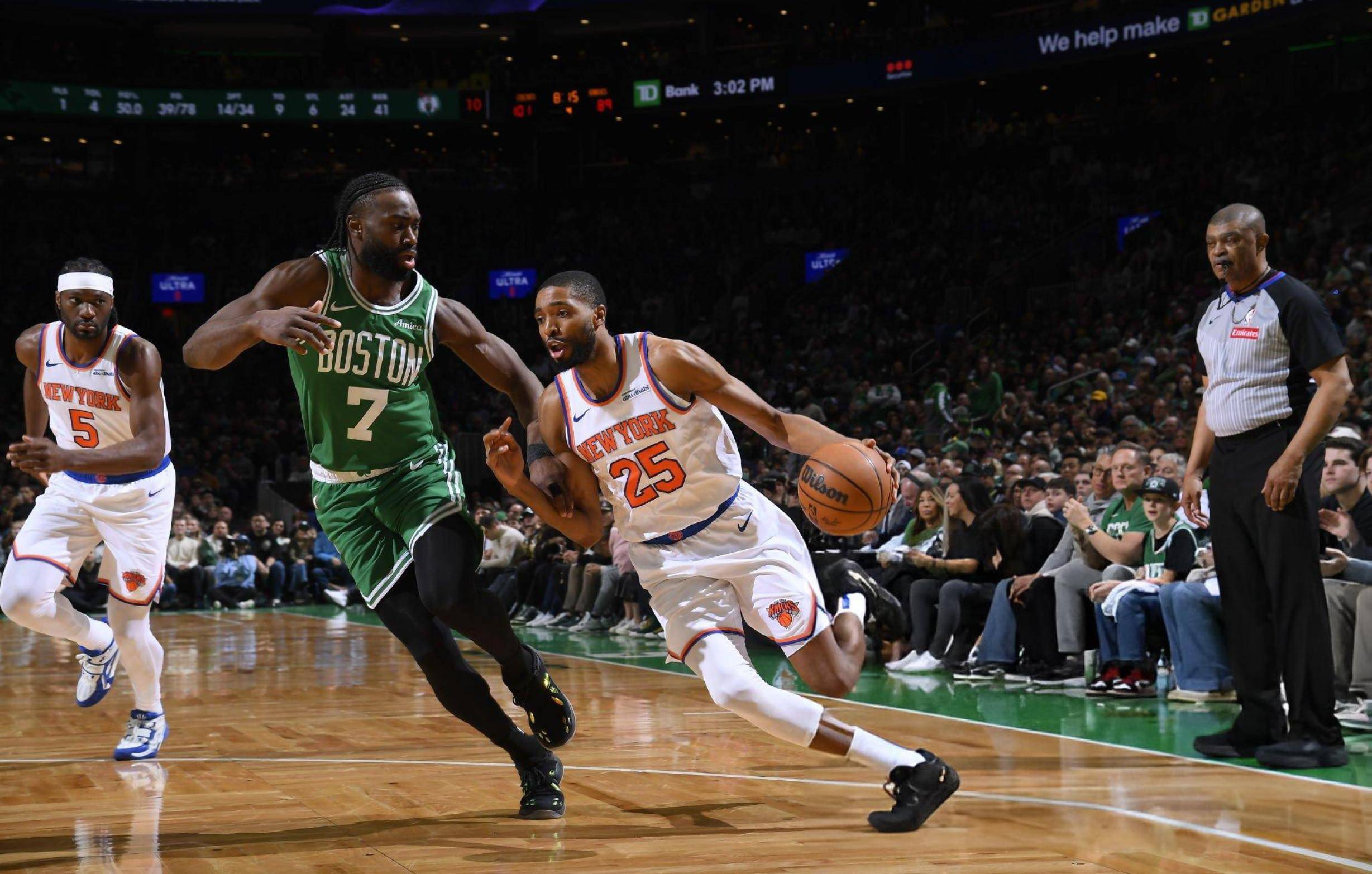 威金斯险胜塔图姆，冲击季后赛关键表现点燃全场！